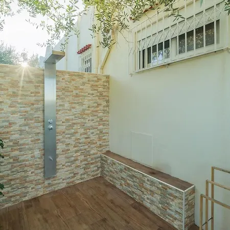 Antheon Villa *